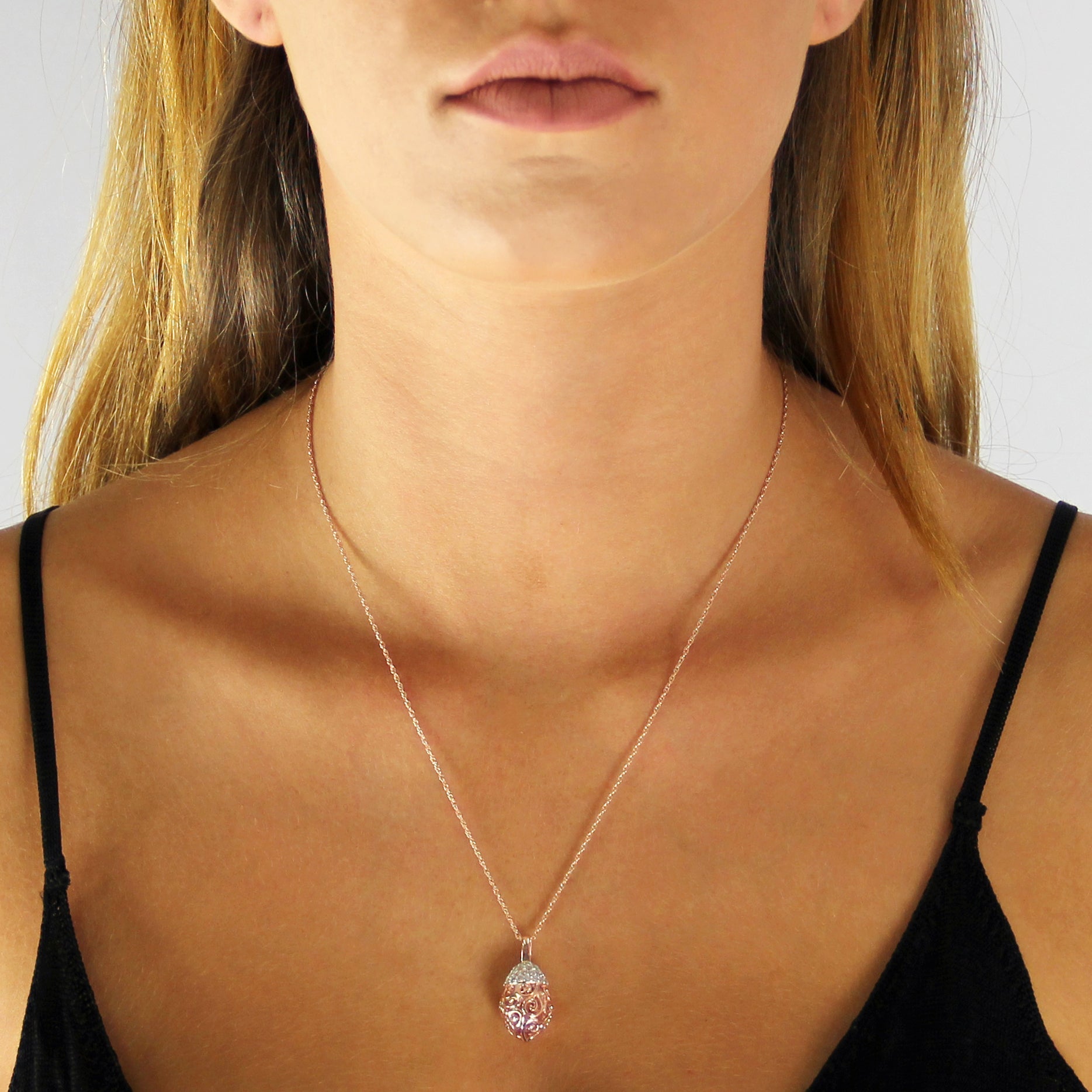 Cubic Zirconia Regal Silver Pendant & Chain