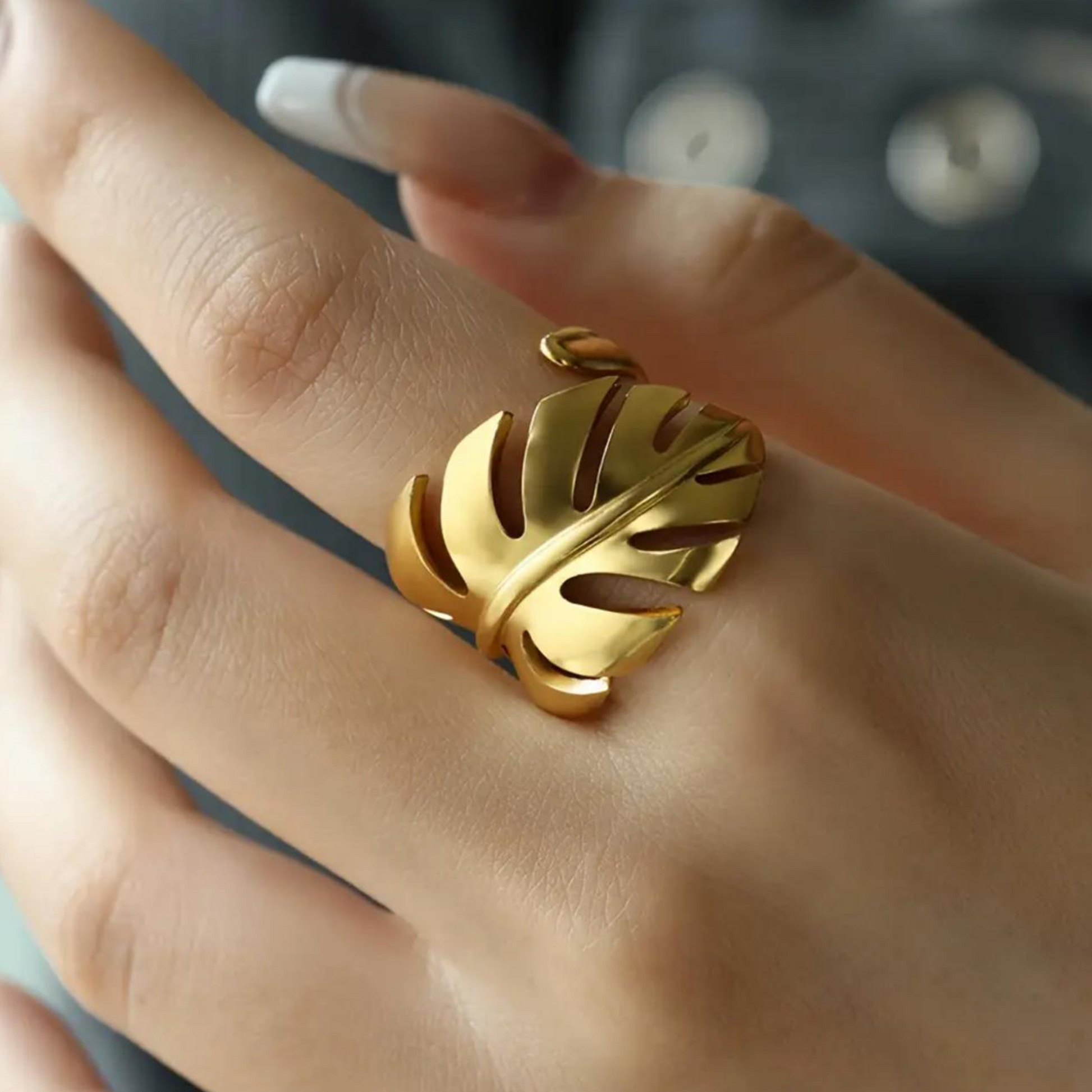 Montera Leaf Ring