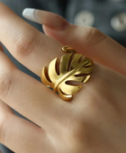 Montera Leaf Ring