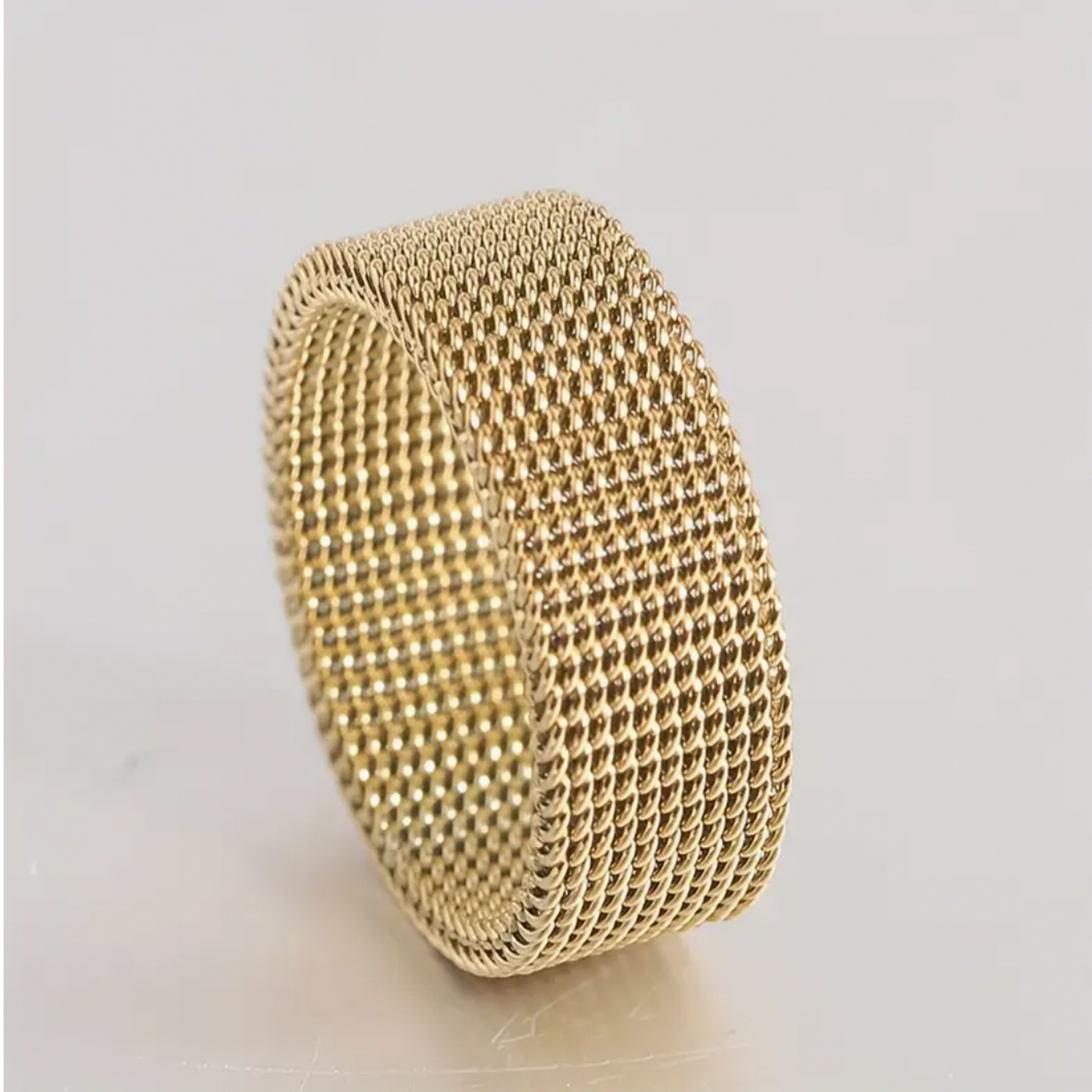 Eva Ring