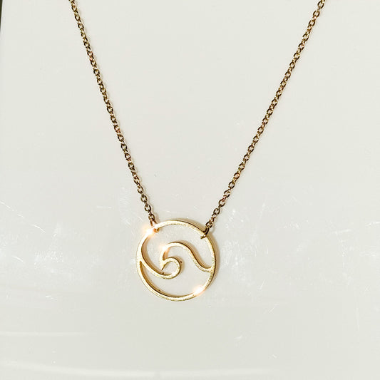 Tarifa Circle Wave Necklace