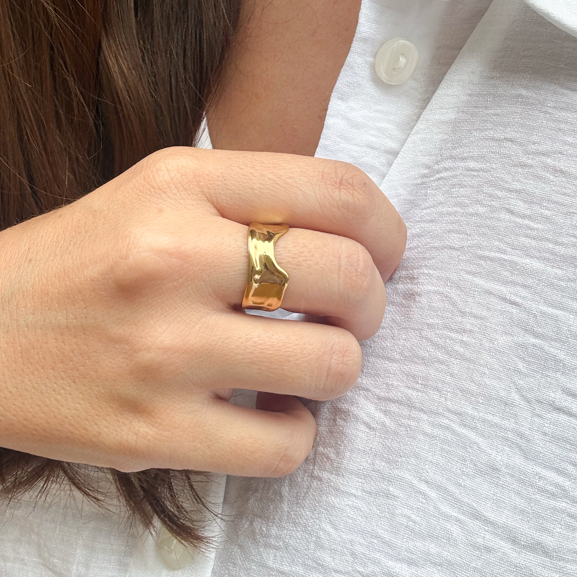 Wavery Ring