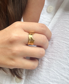 Wavery Ring