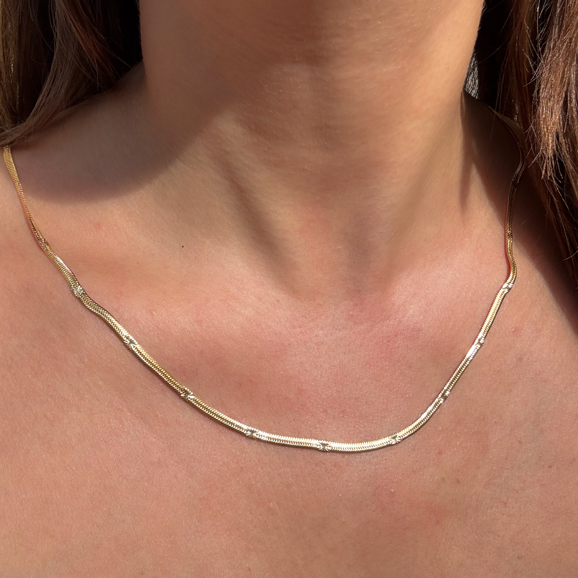Flat Snake Flower Pattern Necklace