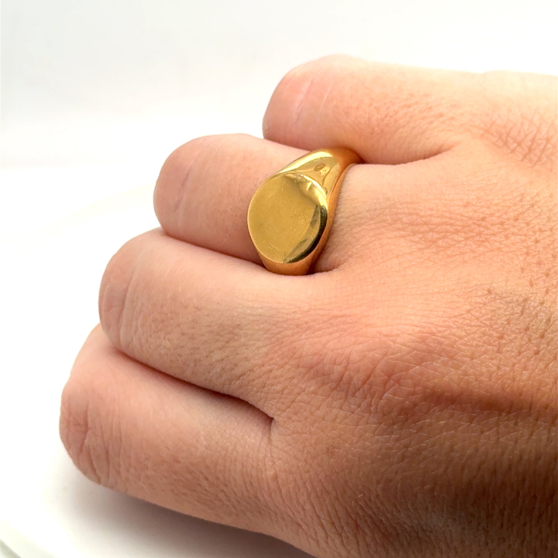 Round Signet Ring